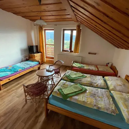 Guest house Relax Marianka 3*